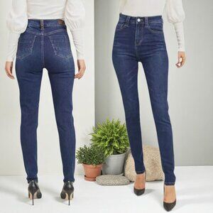 NWT RUBBERBAND (25) Stretch Skinny Low Rise Onyx Color Jeans